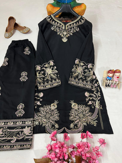Muslin Cotton Embroidery Work Cord Set (Ready to Wear)