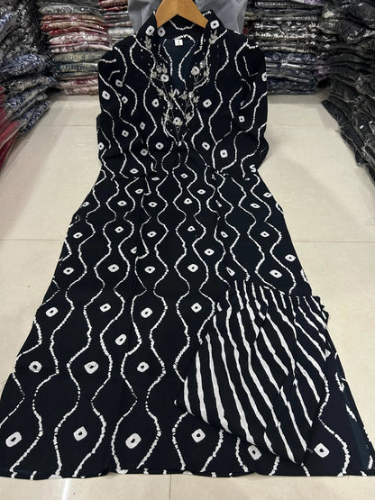 Neckline Thread Work Leheriya Kurti Pant Set (Stitched)
